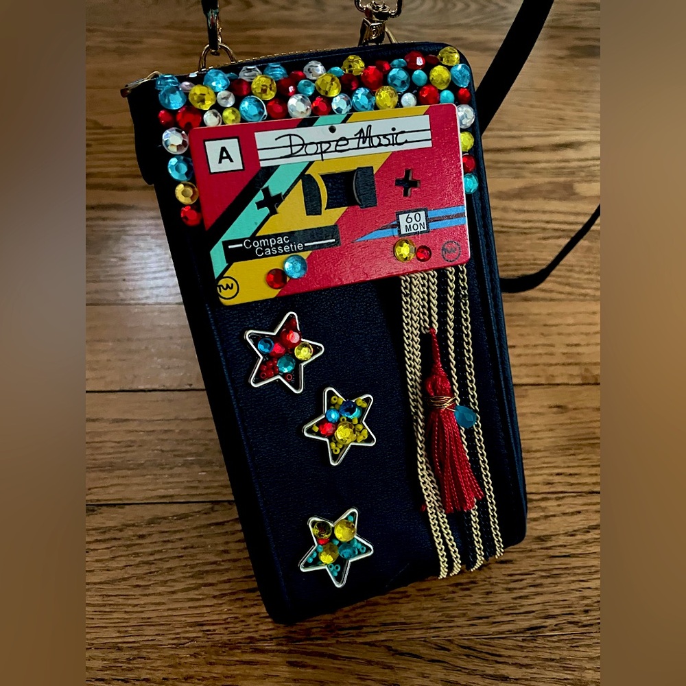 Original design 80’s wallet/crossbody